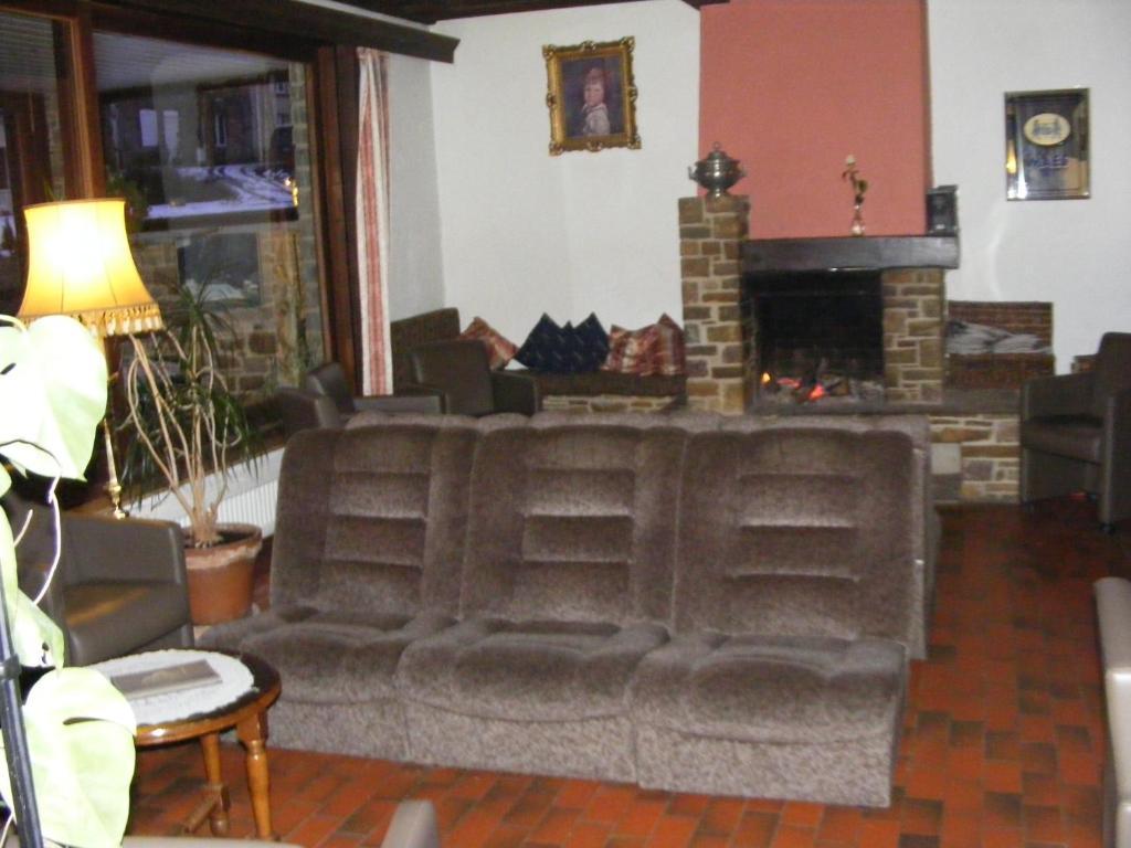 Auberge Le Vieux Moulin Bouillon Bagian luar foto