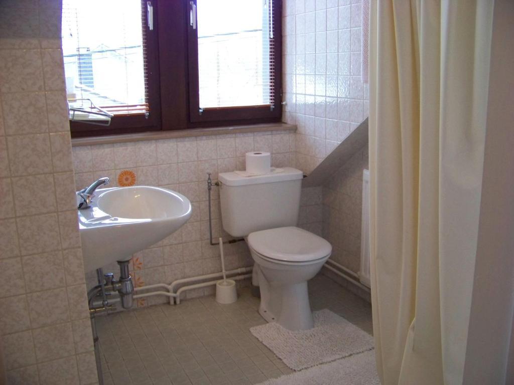 Auberge Le Vieux Moulin Bouillon Ruang foto