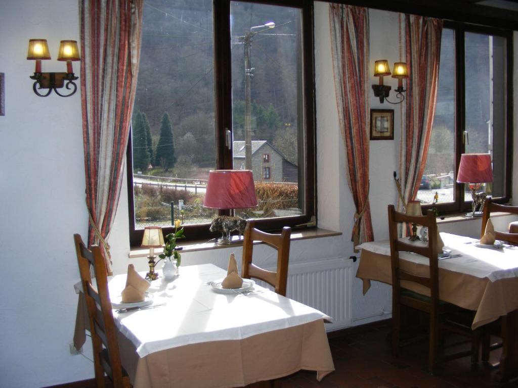 Auberge Le Vieux Moulin Bouillon Bagian luar foto
